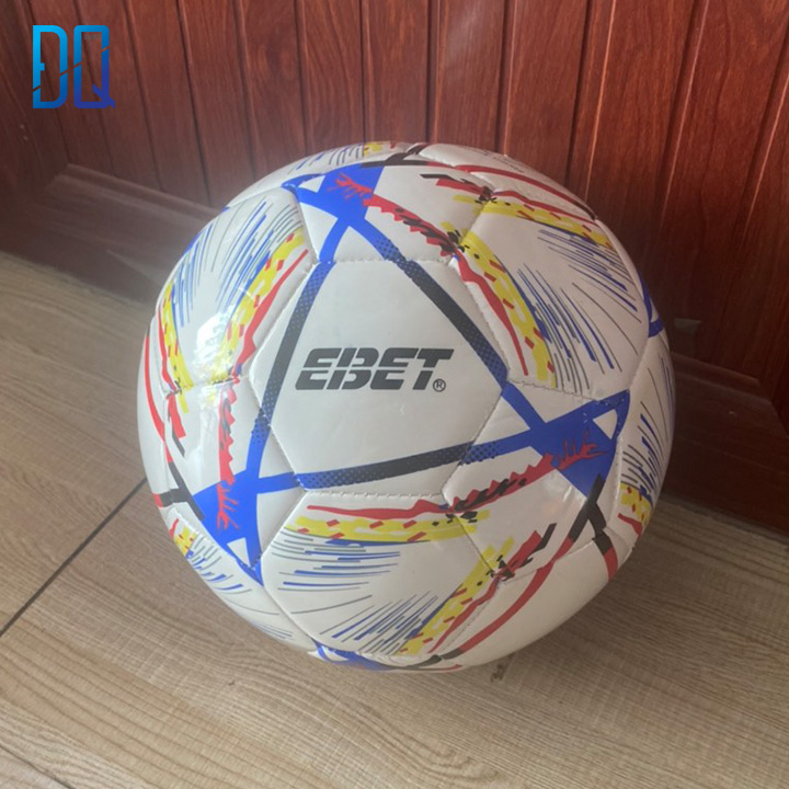 Qủa bóng đá EBET trẻ em size 4 - Tặng kèm kim bơm bóng và túi lưới đựng bóng -