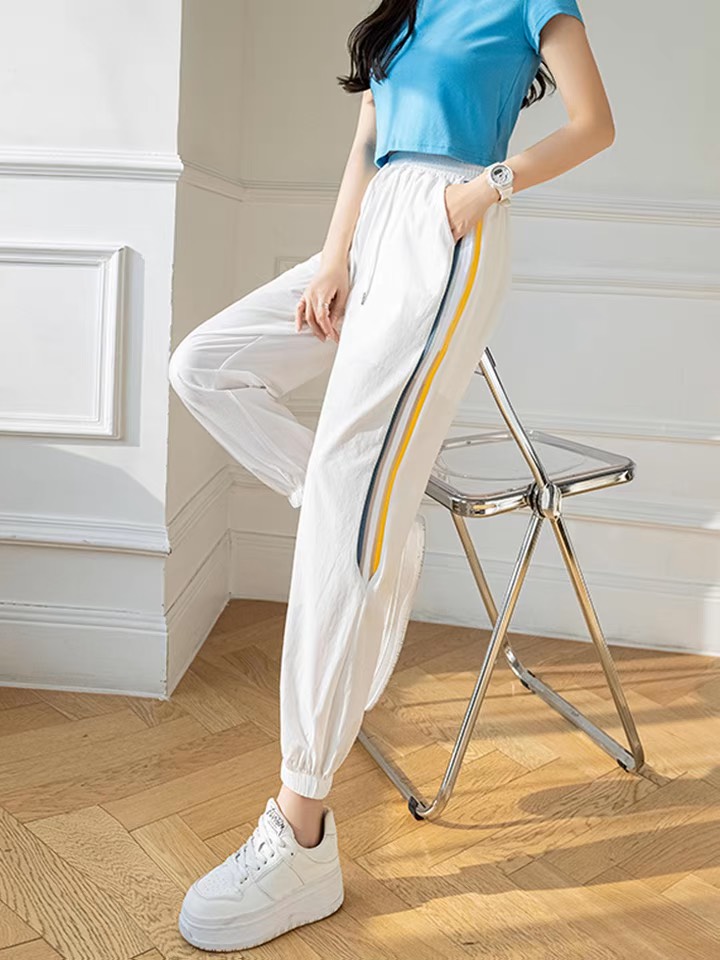 Quần thể thao nữ dù, quần Jogger nữ viền kẻ chun bo gấu cạp cao chất vải dù mềm không nhăn