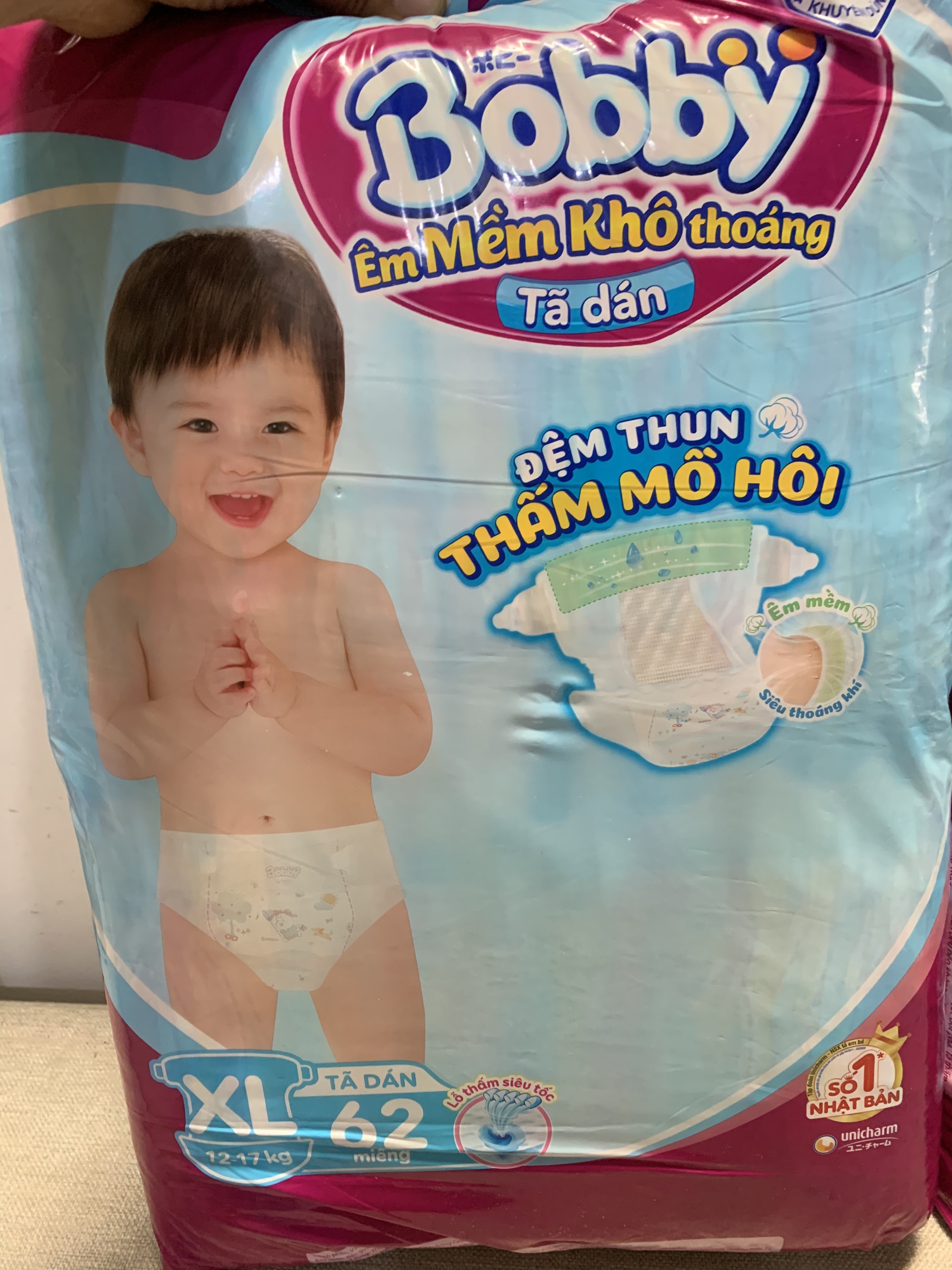 Tã bobby dán l68/xl62 miếng