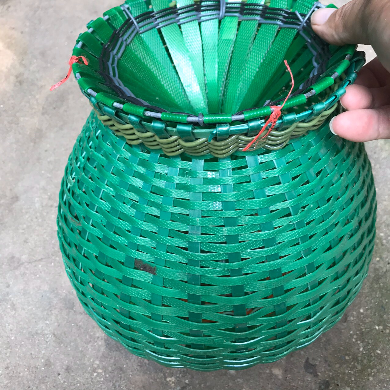 Giỏ đựng cá - Kích thước 25 x 25cm