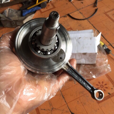 Dên 110 má to 96mm bơm nhớt rời bi cơ nhật