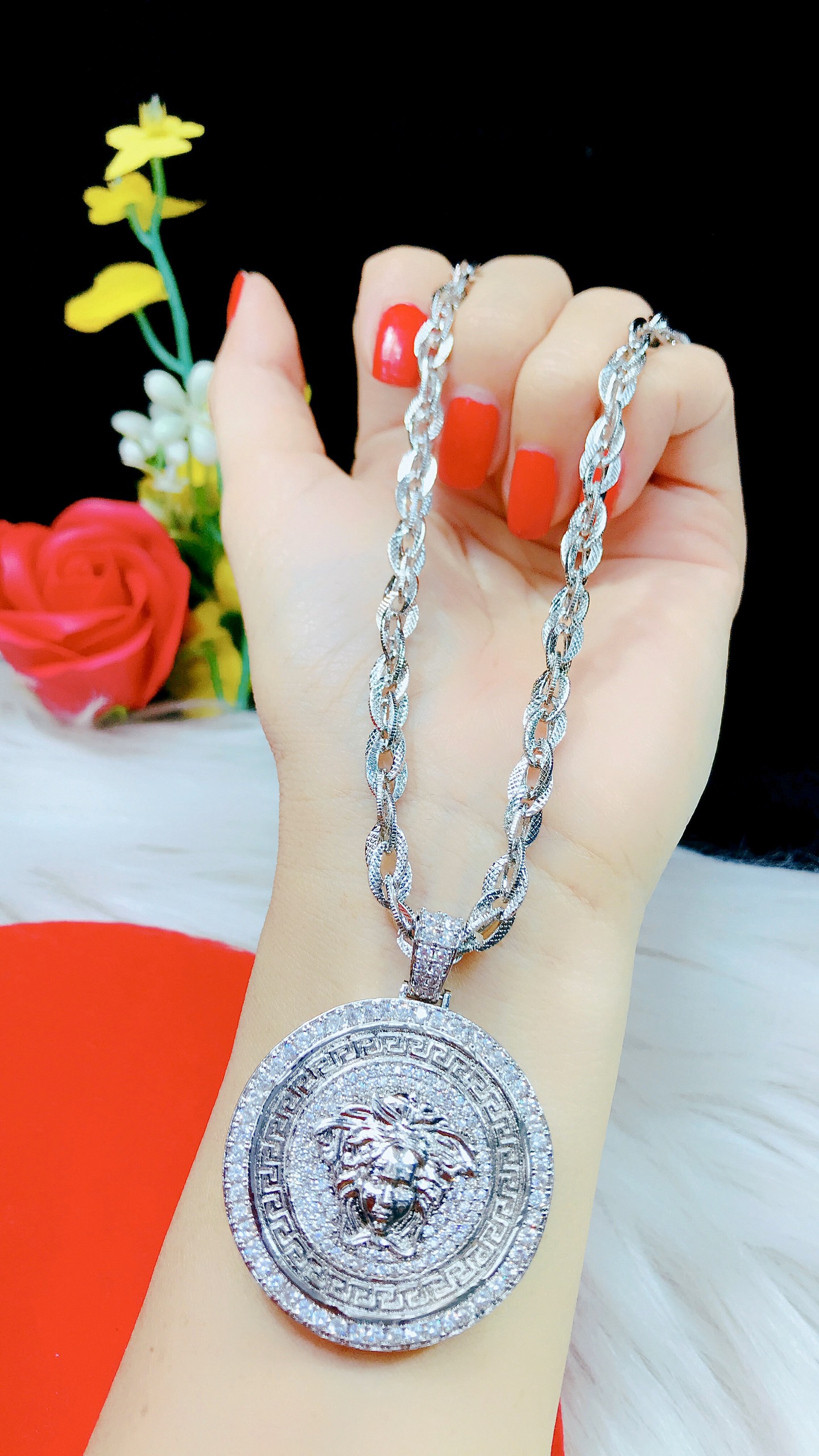 Dây Chuyền Nữ Cao Cấp Gía Rẻ GiviShop D170540 - đeo đi làm công sở cực đẹp - day chuyen dep, kieu day chuyen bac dep, mau day chuyen bac dep, vong co bac dep, mat day chuyen dep, mau day bac dep, giay chuyen nu dep, mau day chuyen dep