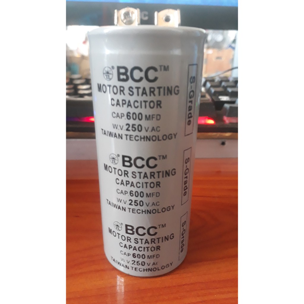 Tụ điện 600mfd tụ đề 600mfd capa 600uf cam kết hàng đúng mô tả chất lượng đảm bảo an toàn đến sức khỏe người sử dụng đa dạng mẫu mã