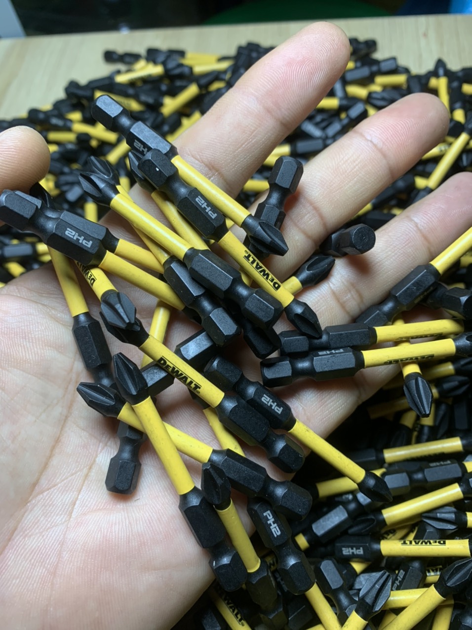 Mũi vít Dewalt chính hãng PH2 dài 58mm mẫu mới có từ