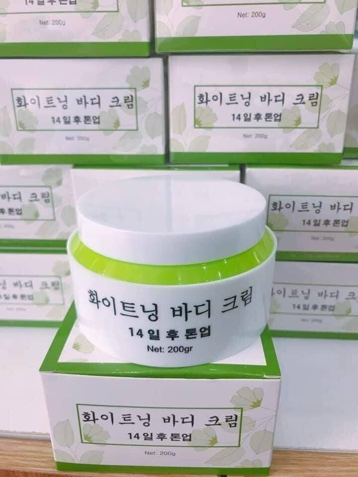 Giảm 50% Kem dưỡng trắng body , Ngăn ngừa lão hóa chuyên sâu cho da, tăng cường sản sinh colagen, Tái tạo dưỡng da, cấp ẩm cho da, giúp làn da luôn mịn màng tỏa sáng. KDT12