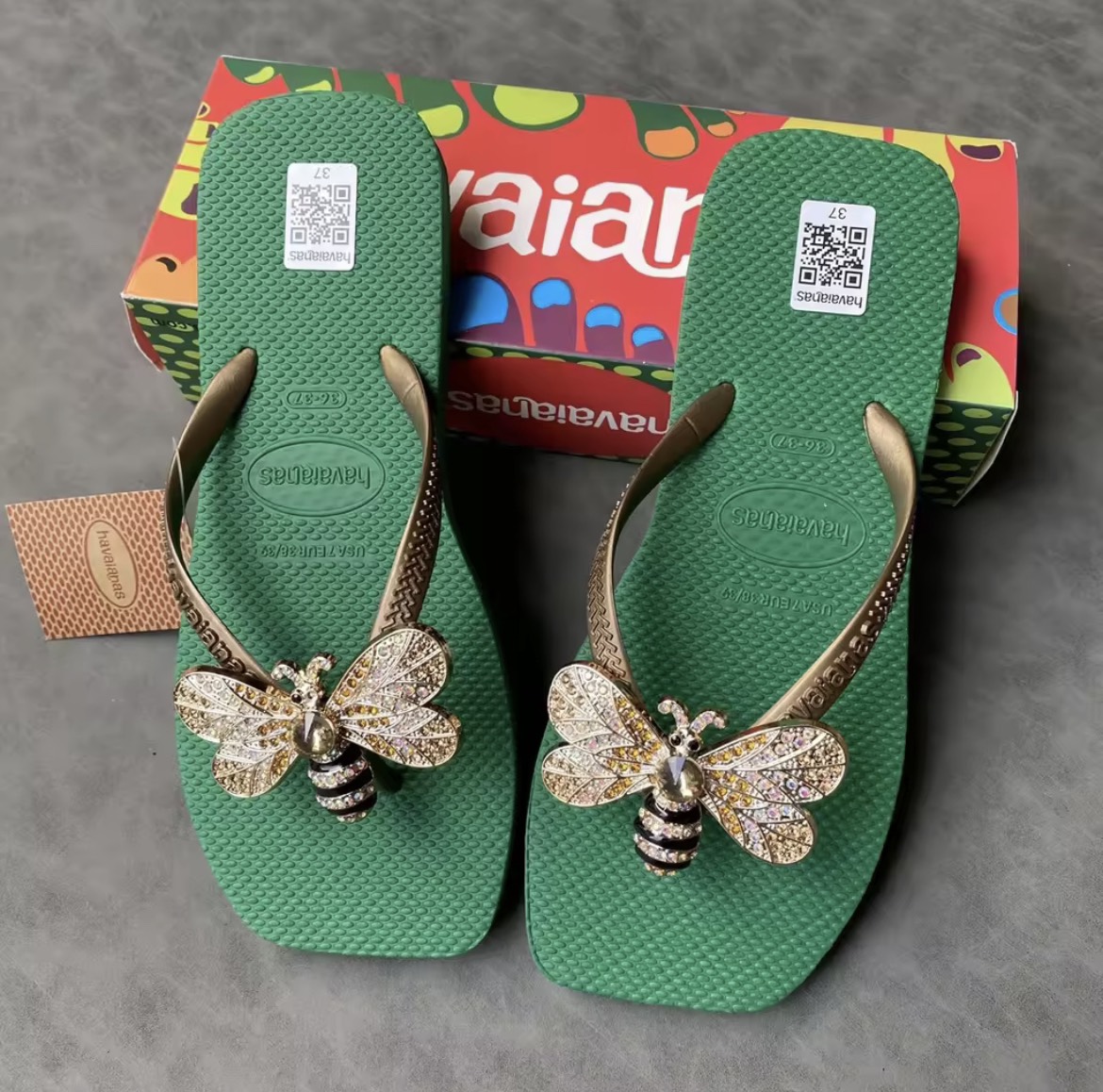 Dép nữ gắn Charm lấp lánh thời trang sanh chảnh from chuẩn