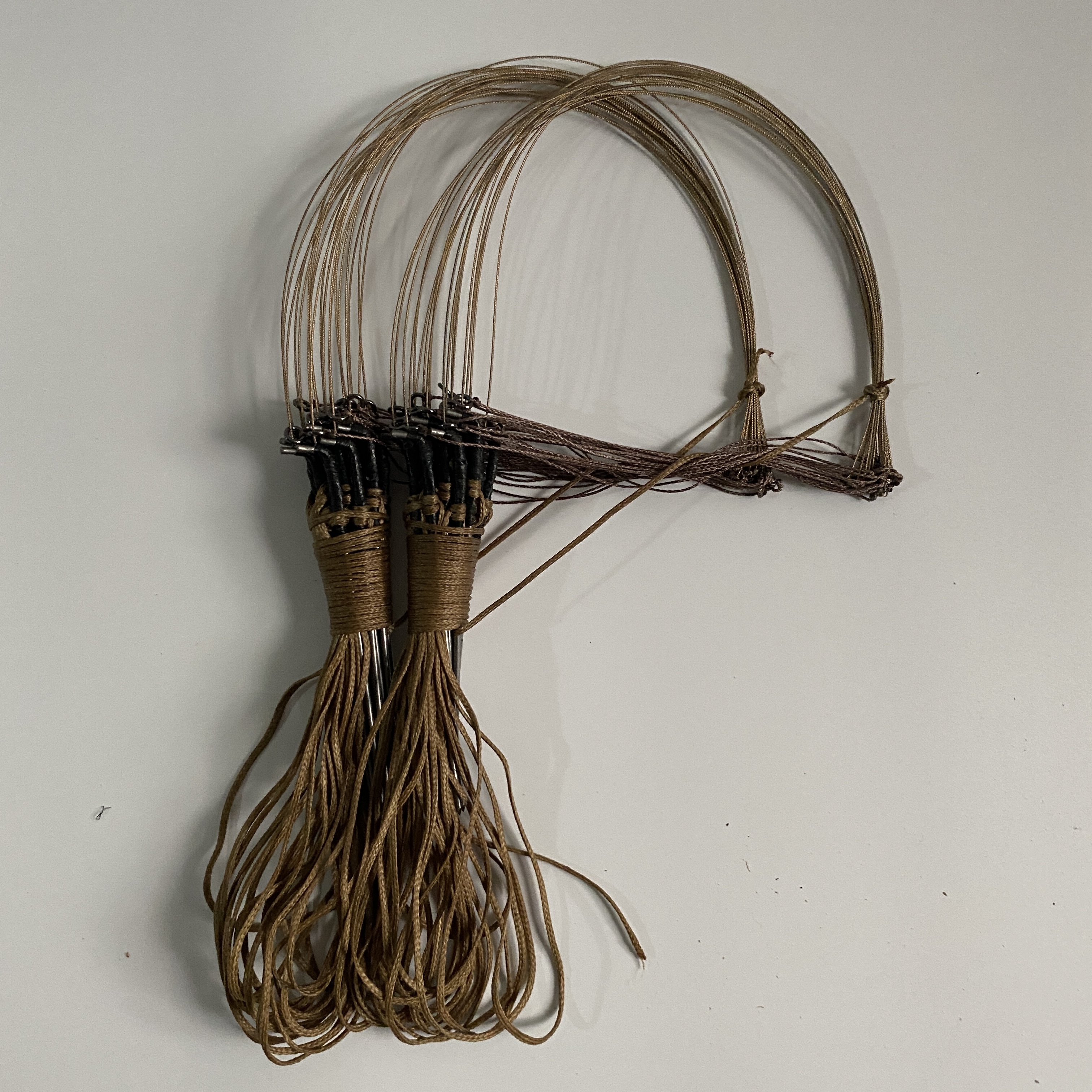 bộ giò đá, giò bẫy gà rừng 20 chân thép không gỉ dài 2m cáp inox se 4 màu cỏ khô 2021