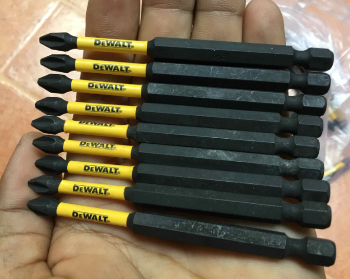 Bộ 5 Mũi Vít DeWalt Chính Hãng Loại Xịn Ph2- 9cm Có Từ