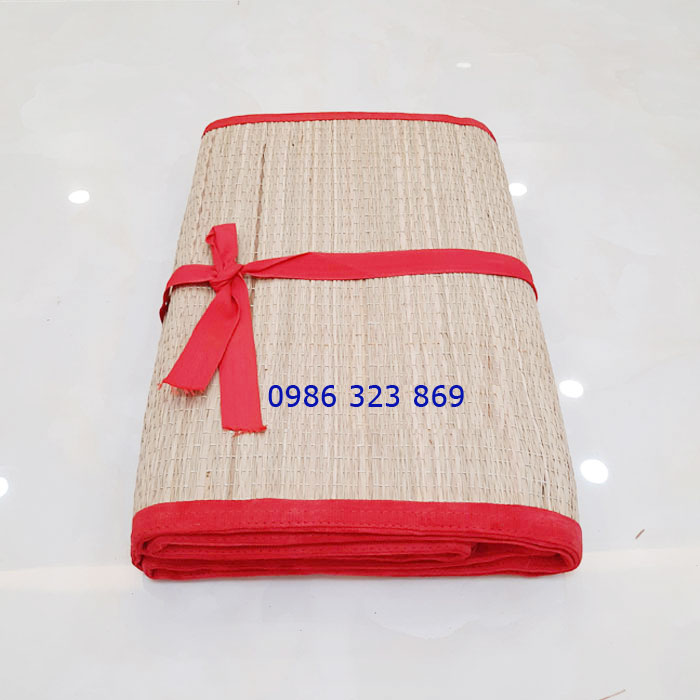 Chiếu gấp xếp gọn size 80cm x 190cm để ngủ trưa văn phòng hoặc du lịch