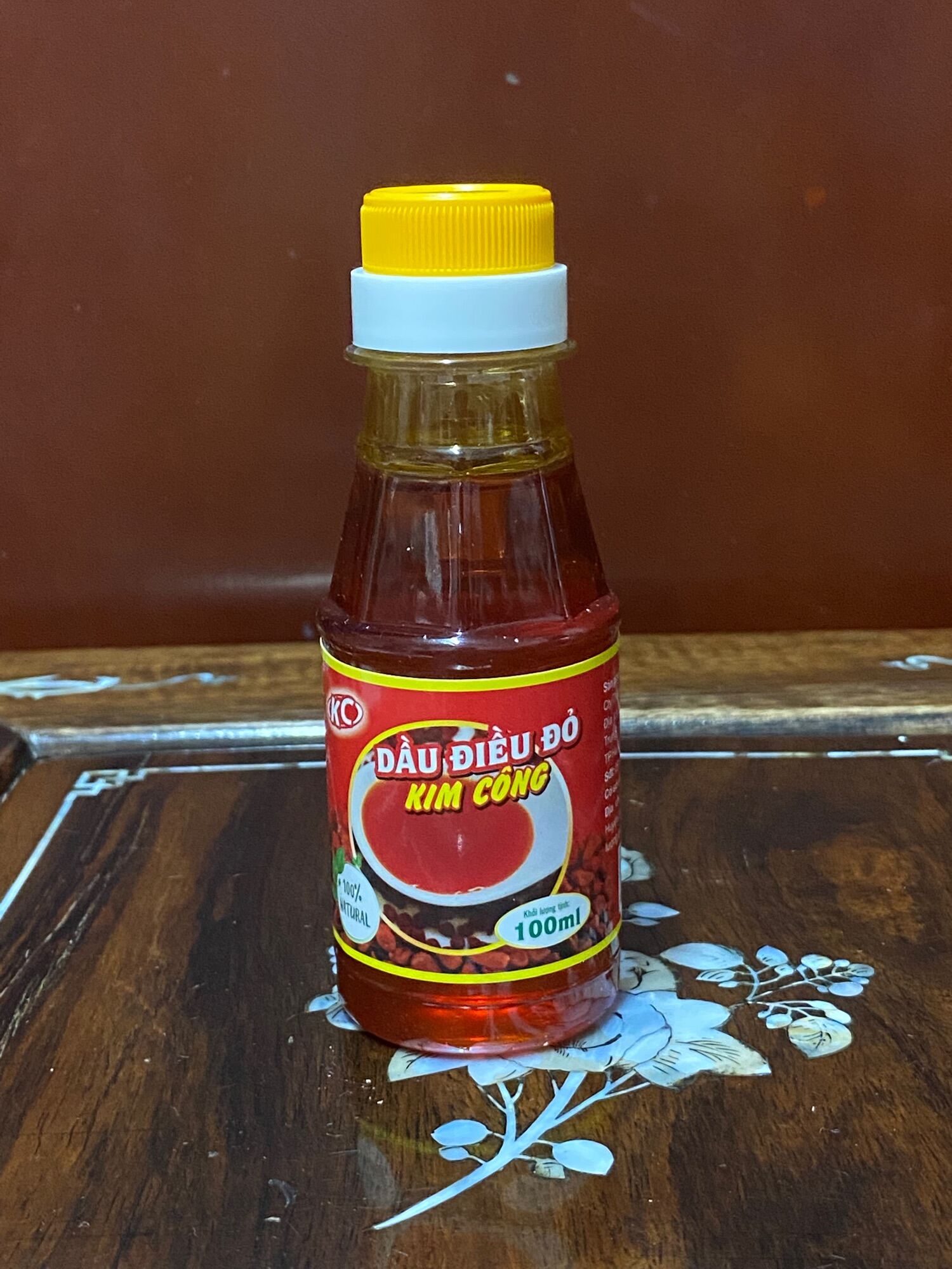 Dầu điều đỏ kim công