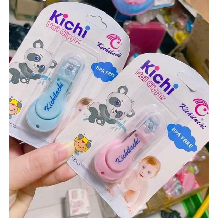Bấm móng tay Kichi có nắp bảo vệ an toàn cho bé
