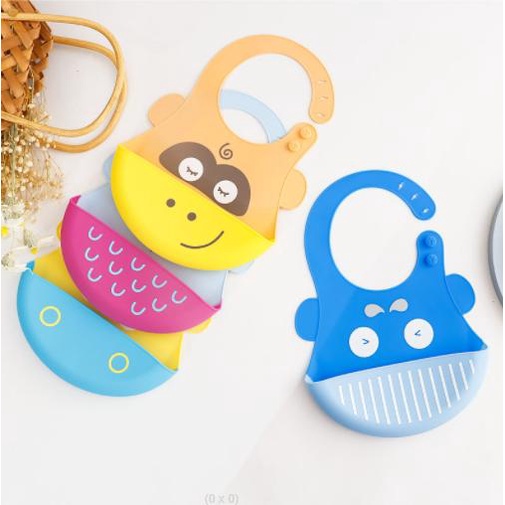 Yếm máng sillicon, yếm ăn dặm siêu mềm dẻo an toàn cho bé yêu, 3 nút cài điều chỉnh kích thước phù hợp cho bé từ 6 tháng
