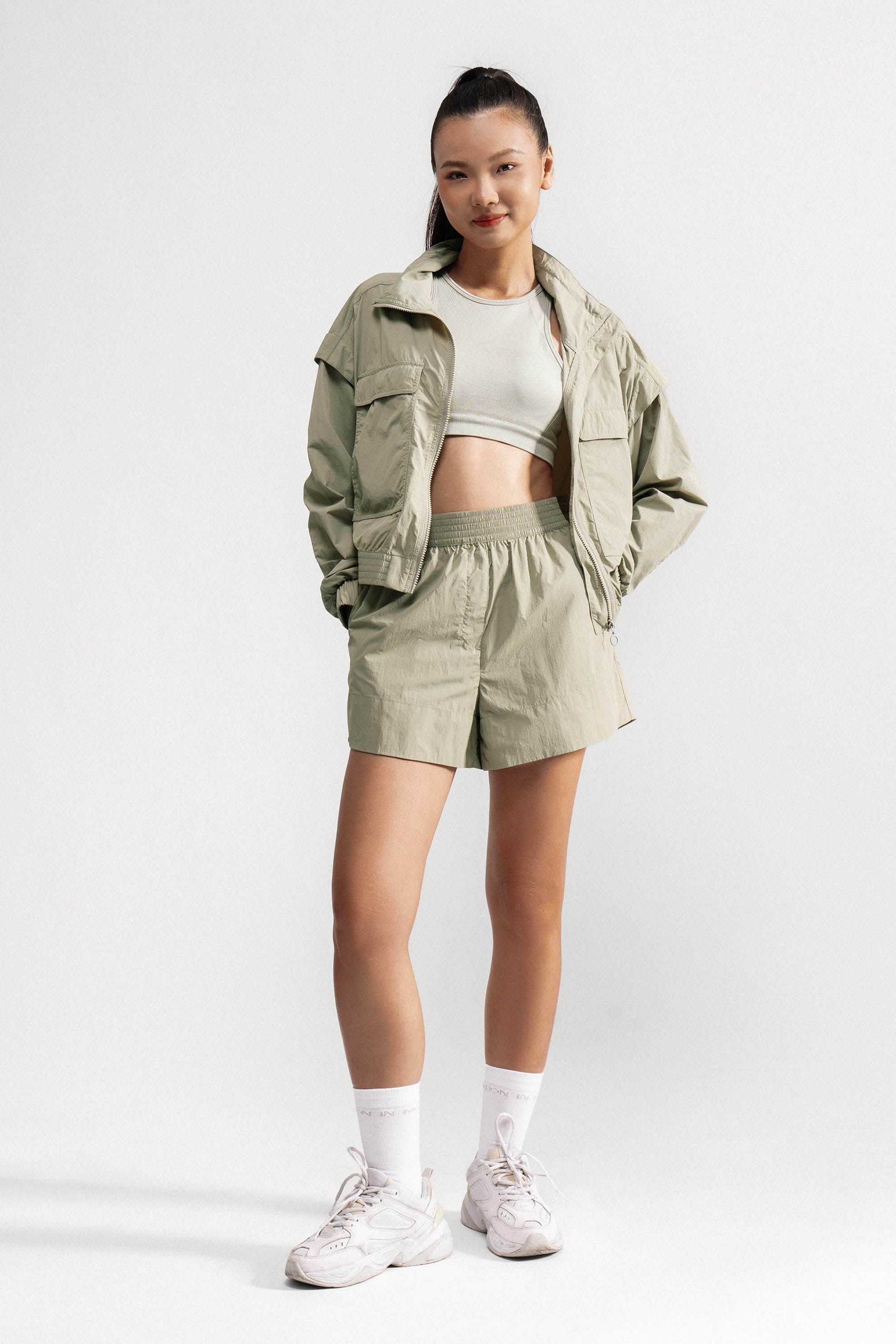 Áo Khoác Thể Thao Nữ Chống Tia Uv Form Loose - Routine 10S24JACAW001R1