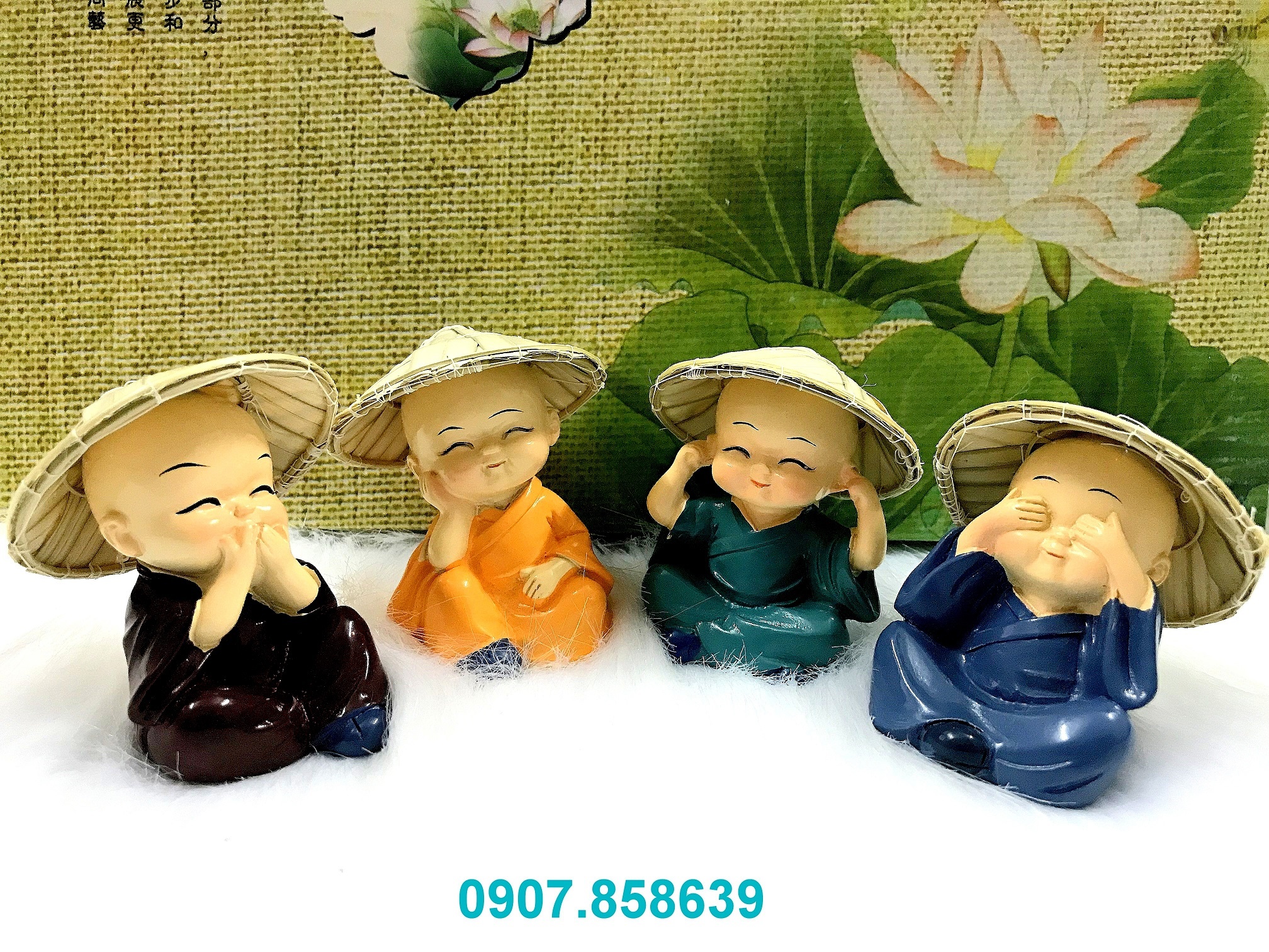 [HCM]Set of 4 statues of a Vietnamese small four-pointed little bear in Vietnamese Conical Hat (Real Picture )