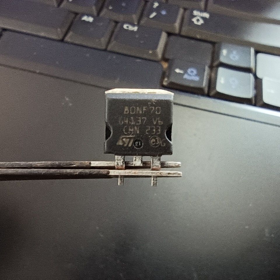 Mosfet dán 80nf70 chính hãng st tháo máy 80a 70v