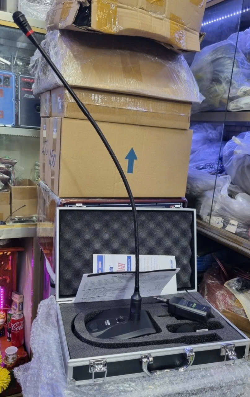 Mic Hội Nghị - Micro hội nghị không dây Ealsem ES 390 thế hệ mới - mic cổ ngỗng