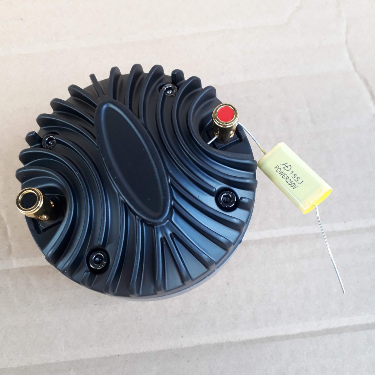 Củ loa treble 350 RCF đít gang chuyên dùng cho loa kéo  tặng kèm tụ giá 1 cái 240k