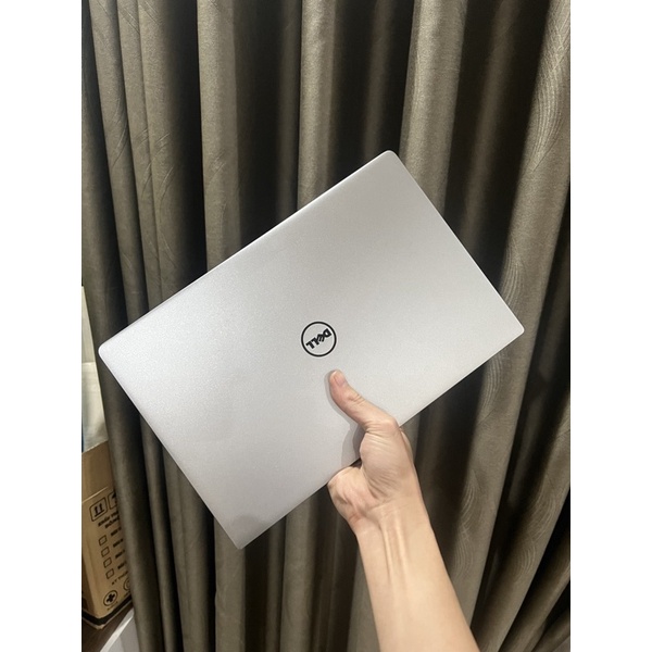Laptop dell xps 13 9350 core i5* 6200u - ram 8gb - ssd 256gb - intel hd graphics 520 - mh 13.3” full hd