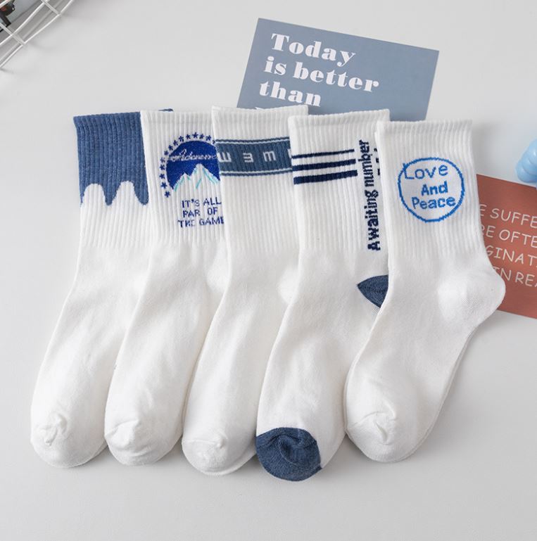 Set 5 đôi tất vớ nữ cao cổ love and peace như hình