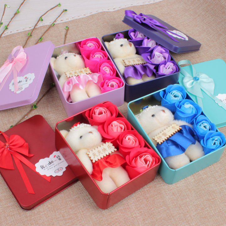 Hộp quà 4 bông hồng sáp kèm gấu I love you - Hộp đựng quà tặng ngày lễ tình yêu sinh nhật quà cưới happy birthday - Quà 20/10 - Quà 8/3 - Quà 14/2 - Quà valentine - Quà noel - Quà kỷ niệm ngày cưới