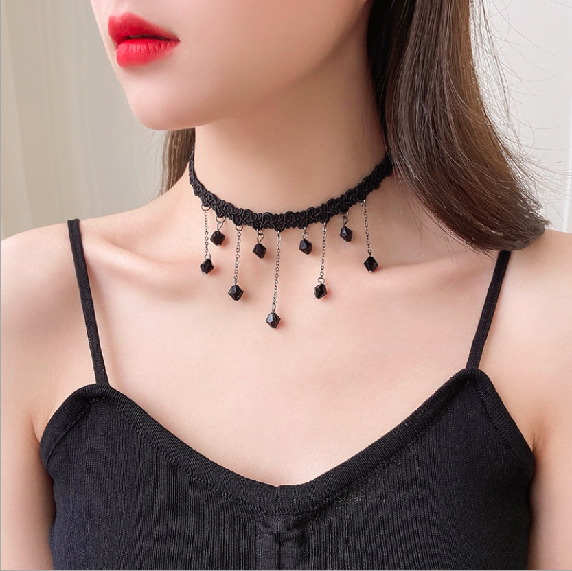 Vòng cổ choker chuỗi hạt ngọc ziczac nữ tính