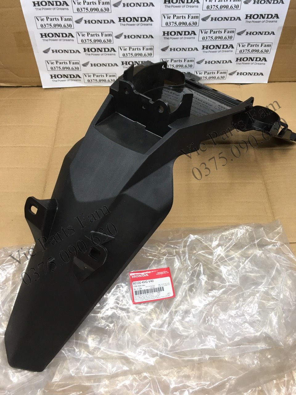 Chắn bùn sau đuôi bắt biển AB 110 đầu to / air blade 110 chính hiệu honda