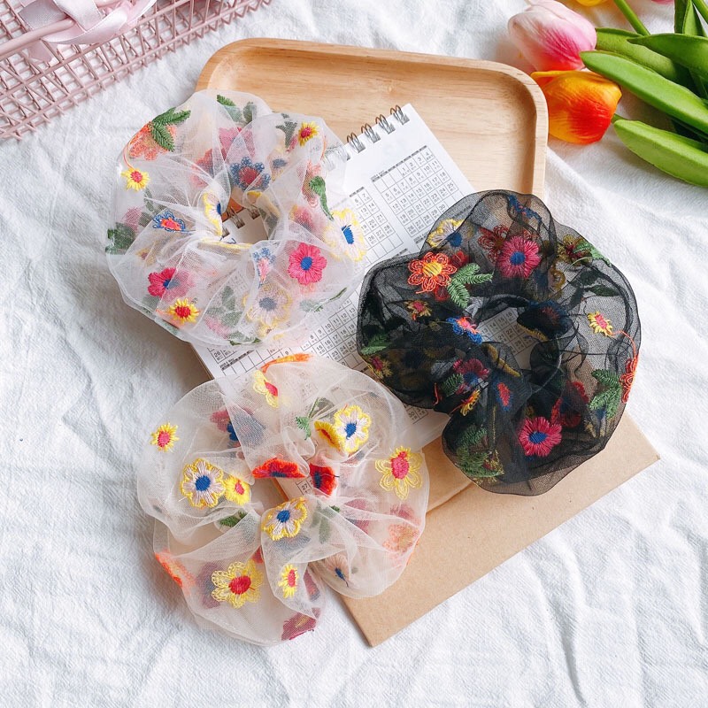 Scrunchies cột tóc thêu hoa vải voan lưới