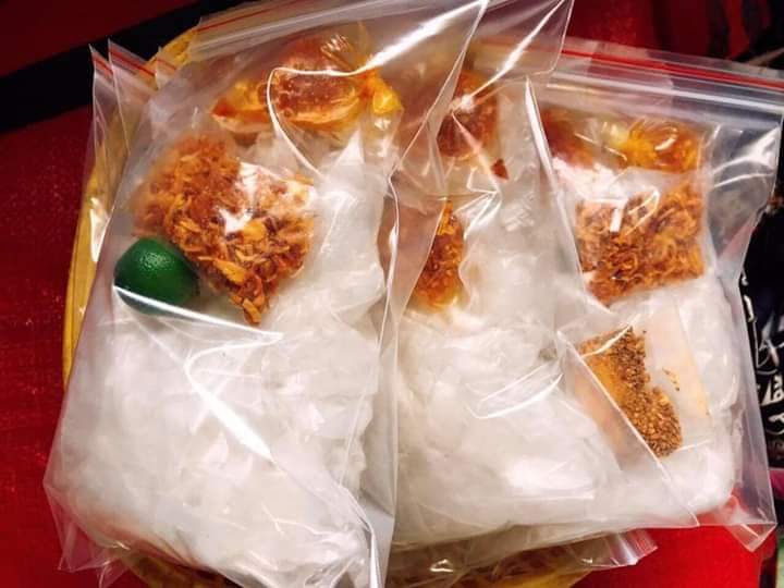 Bánh tráng sate cay 12k/bịch khổng lồ