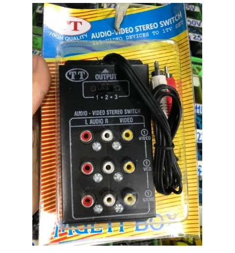 Bộ chia AV  3 đường ( 9 lỗ )