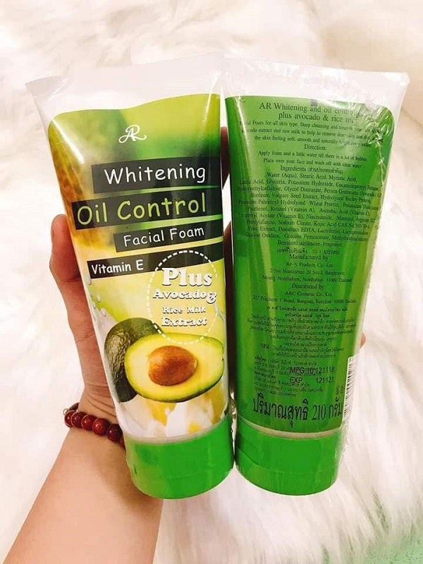 [HCM]Sữa Rửa Mặt Bơ Aron Thái Lan 210g