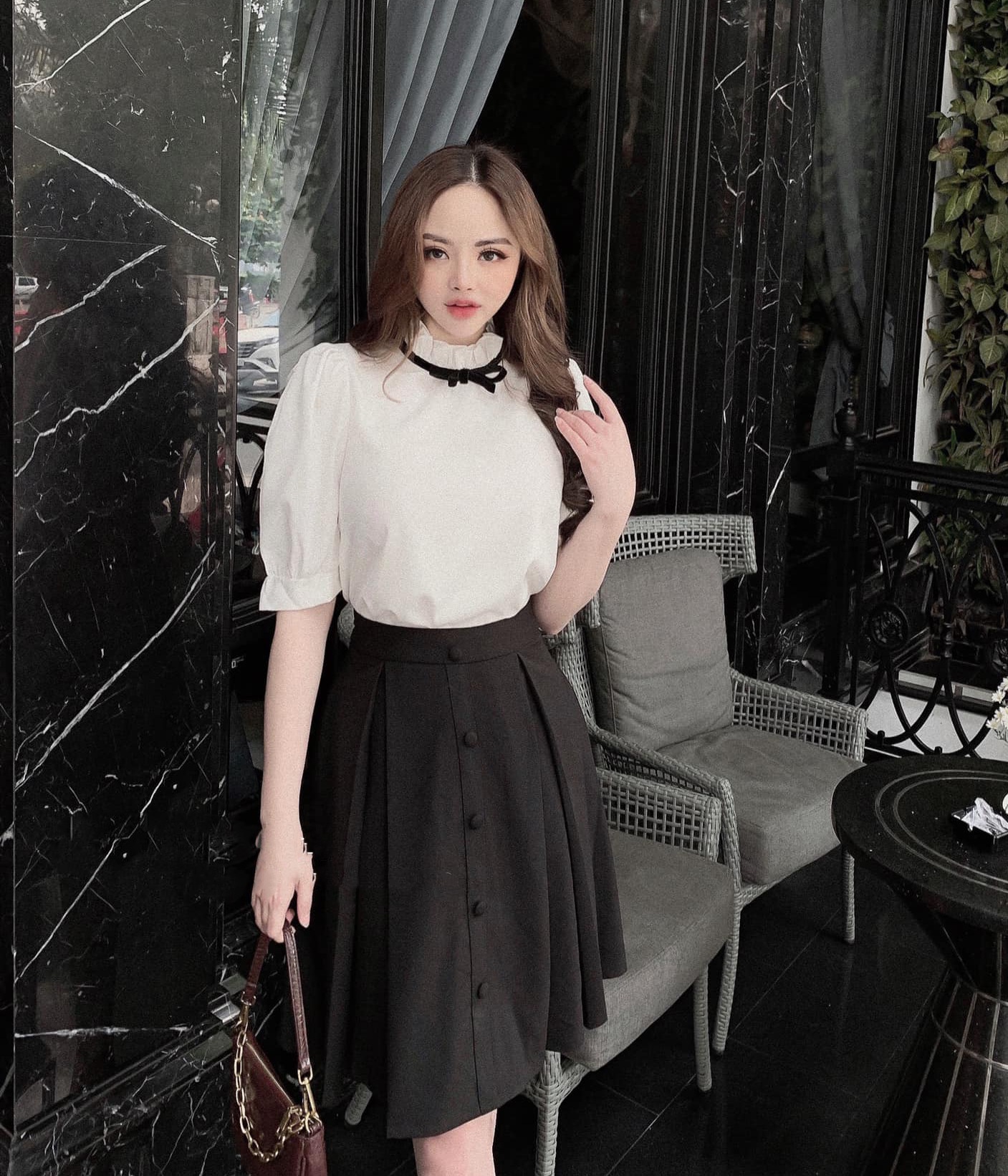 [HCM] Sét Áo Cột Nơ Đen , Phối Chân Váy Xếp Ly Đính Nút Dáng Xòe Thời Trang Nữ ( Mẫu Mới ) Tiển Thư Quyến Dũ