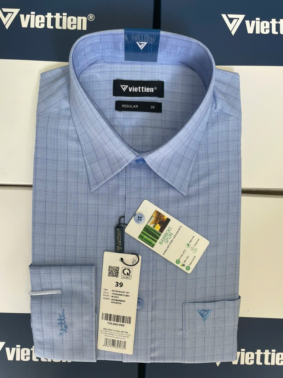 Áo sơ mi nam Việt Tiến tay dài vạt bầu (1T0530)