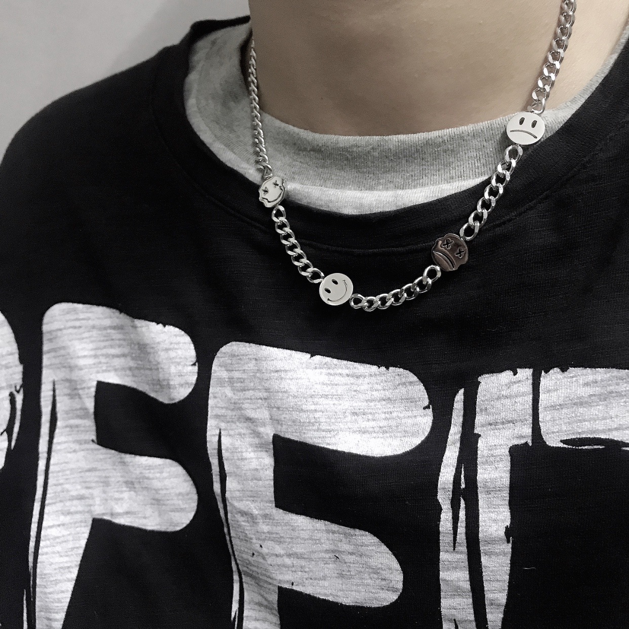 Vòng cổ nam nữ titan màu bạc, dạng dây ngắn, kiểu dáng Hiphop