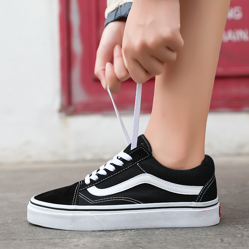 Dây giày vans, converse chất lượng như dây theo giày ban đầu
