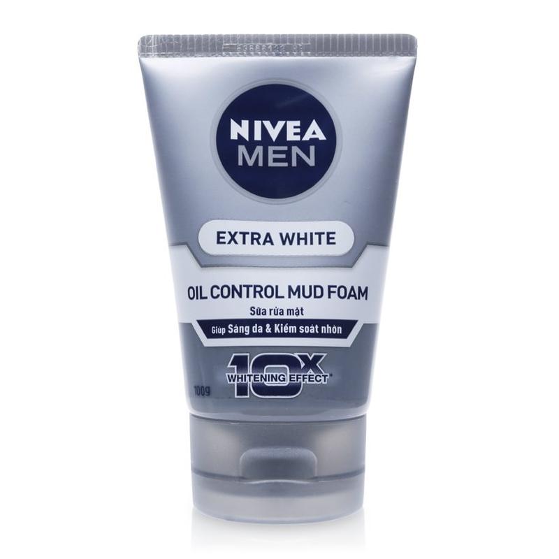 Sửa rửa mặt Nivea men cho da nhờn