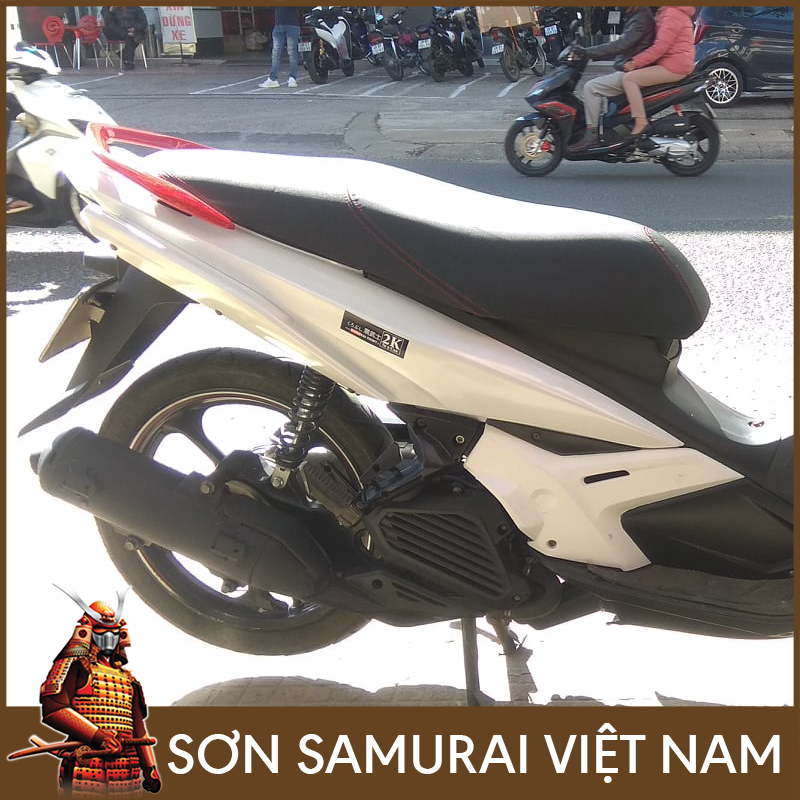 Sơn samurai màu trắng - Chai sơn màu trắng Ngọc trai K420 sơn xịt samurai