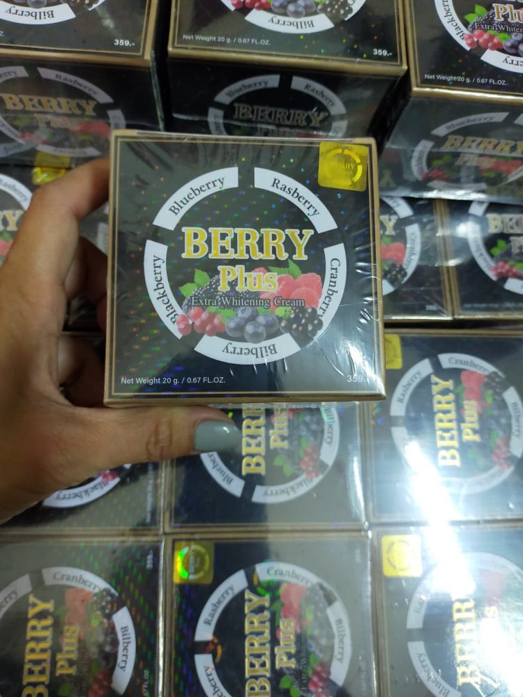 Kem 4K BERRY PLUS  HÀNG THÁI LAN CHÍNH HÃNG