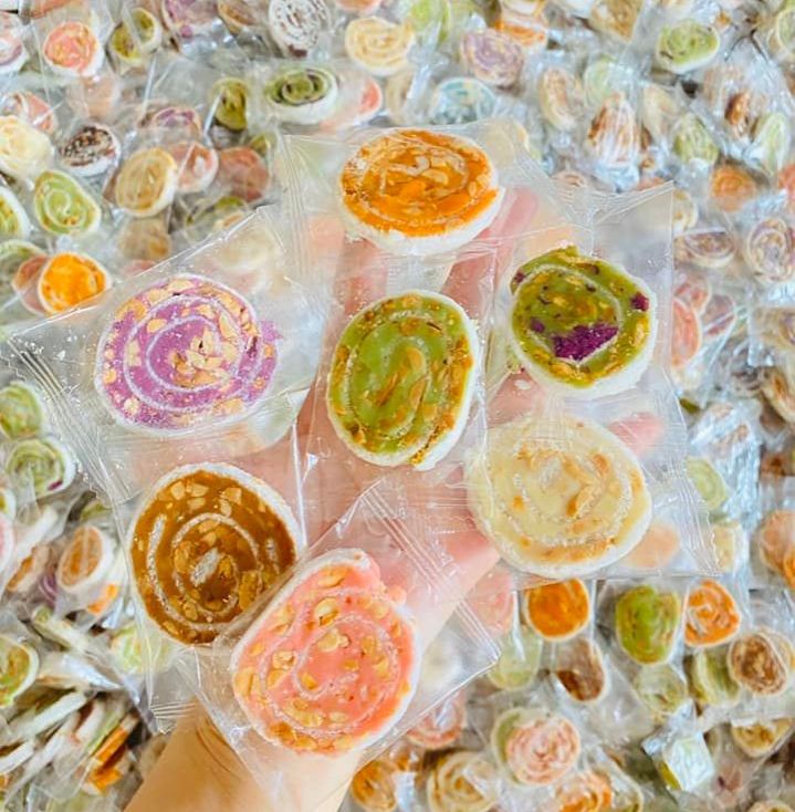 1kg kẹo dừa cuộn đậu phộng mix 7 vị - đặc sản Bến Tre - bánh kẹo đồ ăn vặt