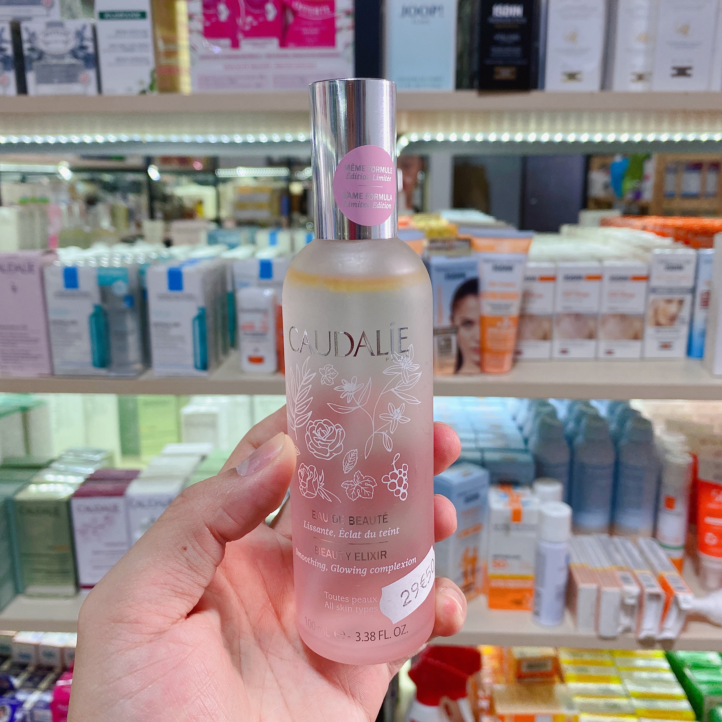Xịt khoáng Dưỡng Da Caudalie Eau De Beaute Elixir 100ml