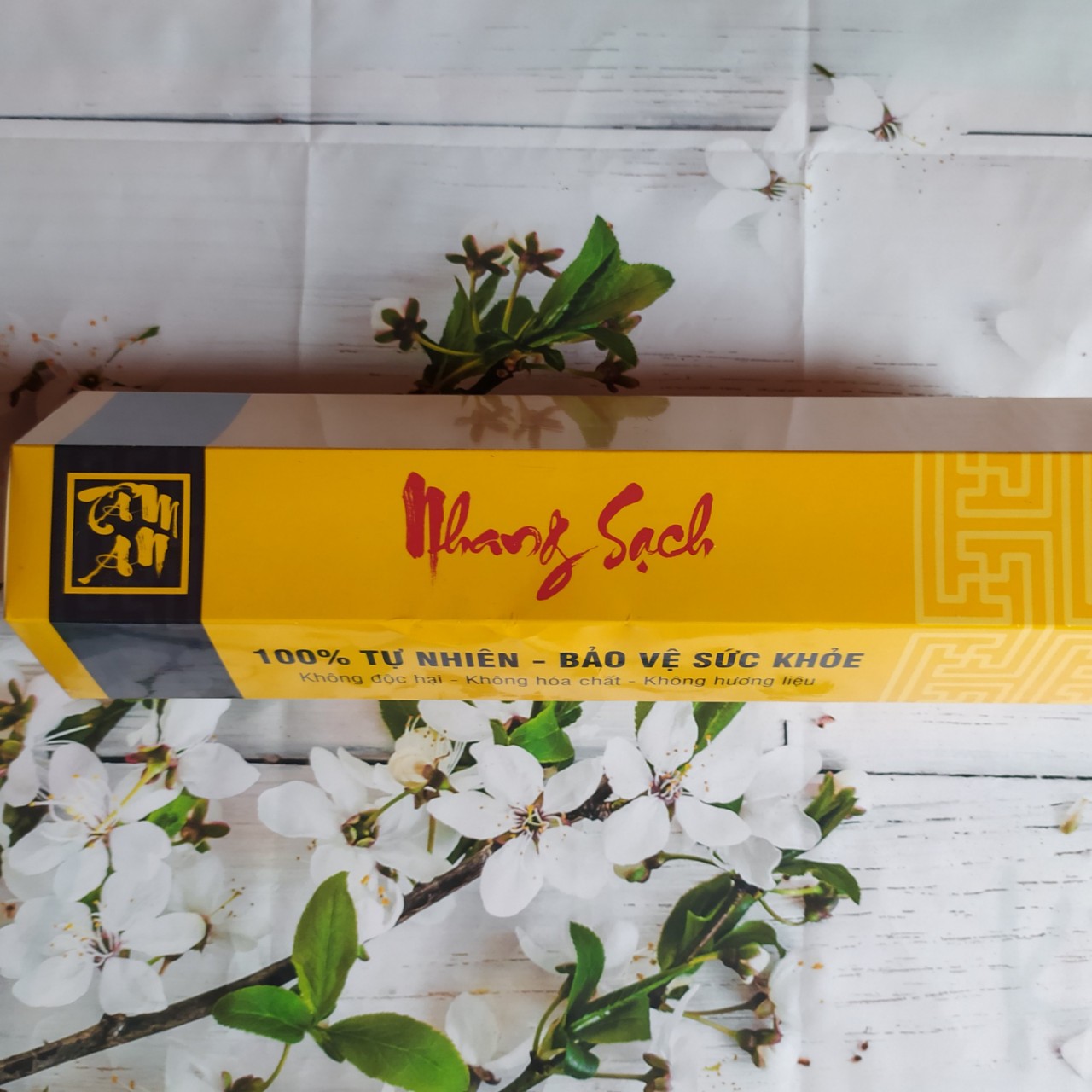 Nhang sạch Tâm An hương quế có kiểm định chất lượng an toàn sức khoẻ (nhang xá 400 cây/hộp)