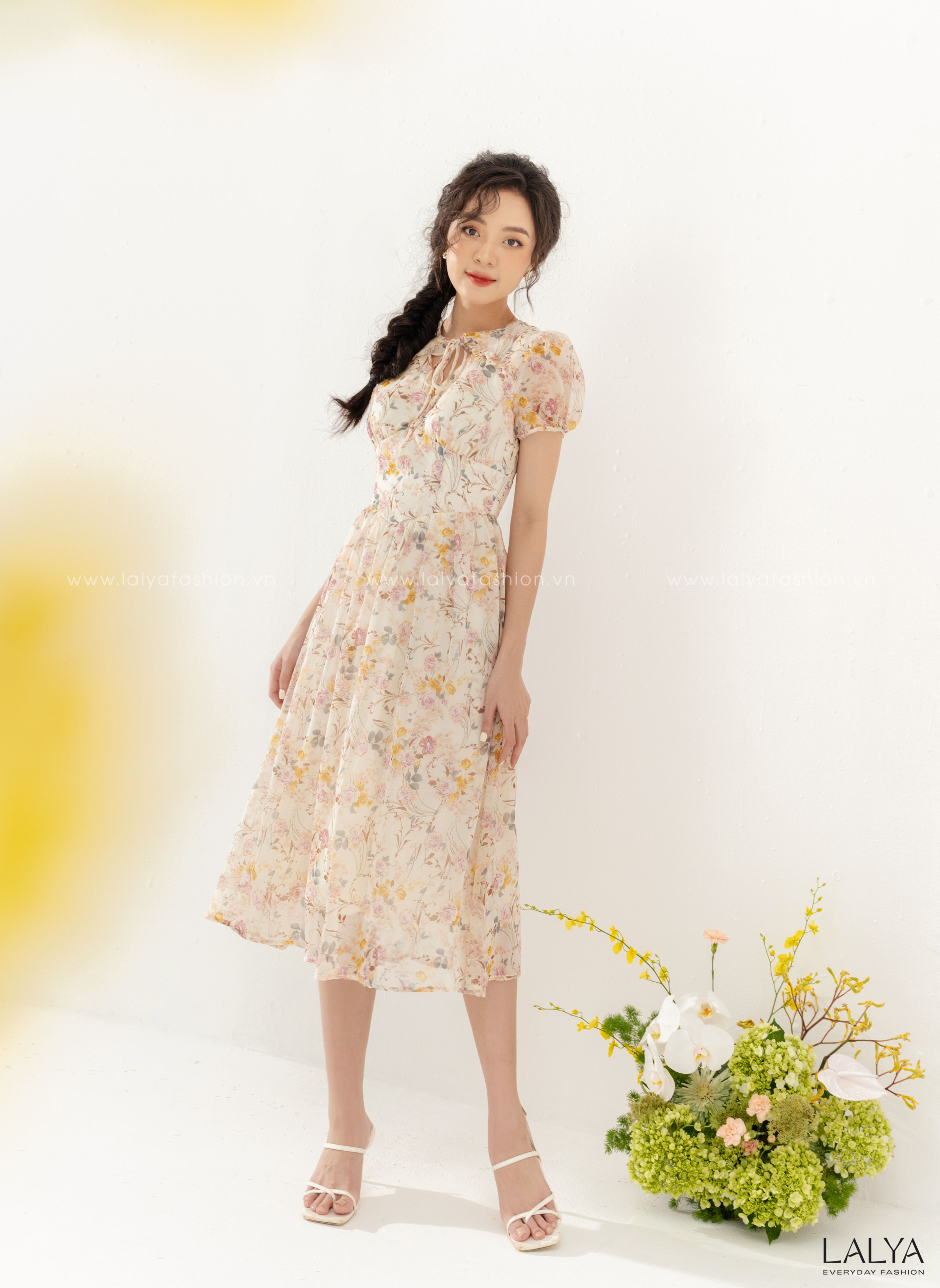 Lalya_d385_váy tơ bèo vai nơ cổ-hoa nhí