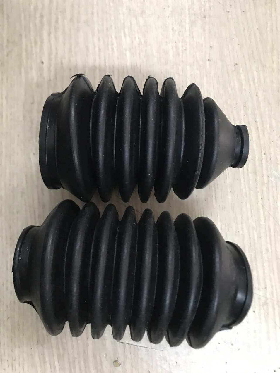 Cao su chụp bụi thước lái Suzuki Cary / Suzuki 5 tạ giá 1 đôi