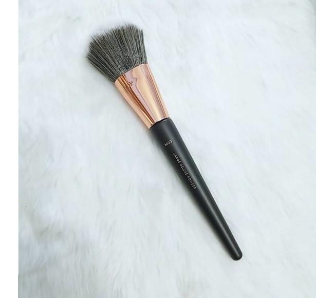 Cọ phủ đầu dẹp tán xòe vacosi m07