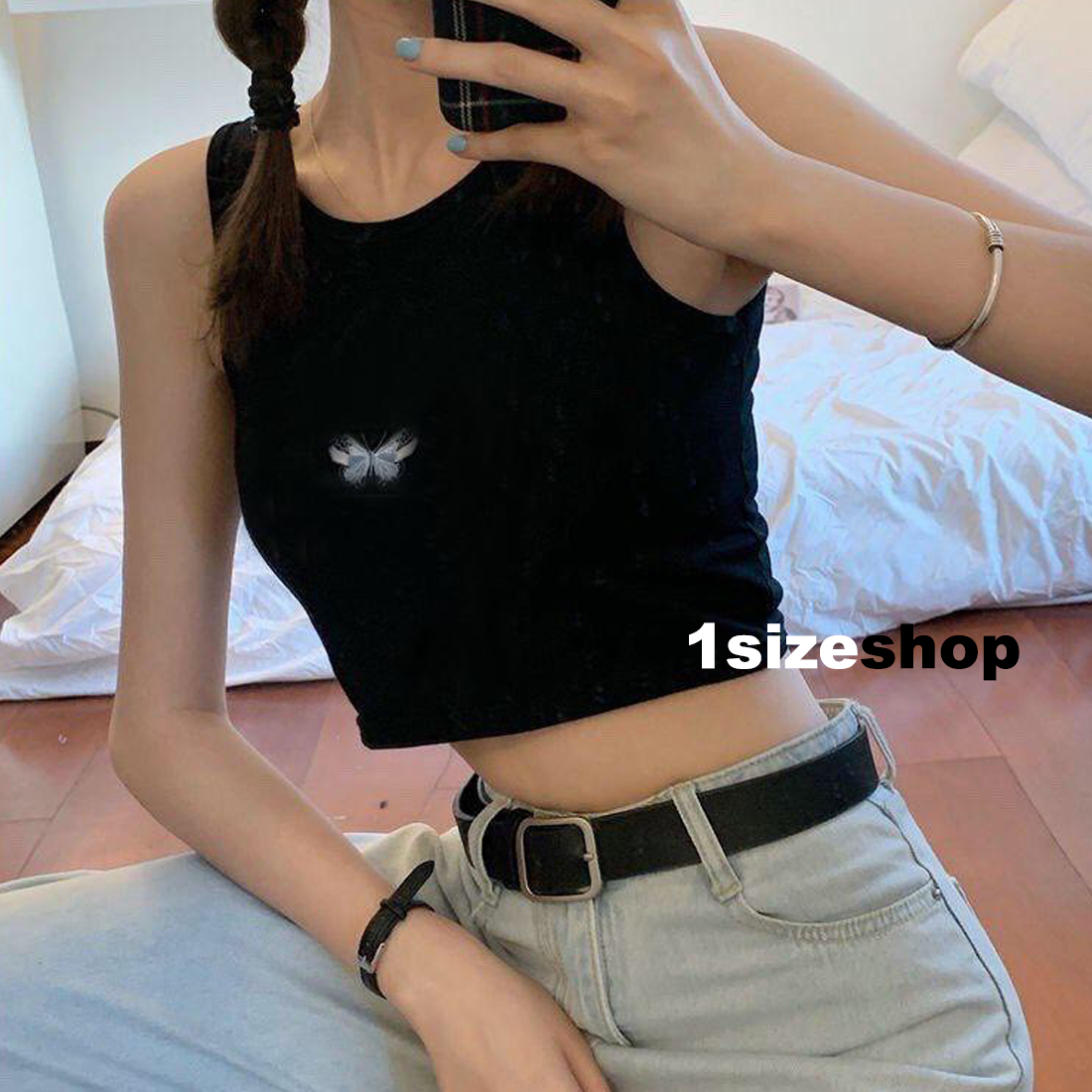 Áo croptop kiểu ba lỗ cổ tròn họa tiết thêu bướm (đen, trắng, hồng) 1sizeshop