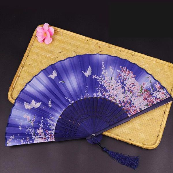 Quạt cổ trang điệp luyến hoa loại 2 nền xanh đồ cổ trang trung quốc cầm tay