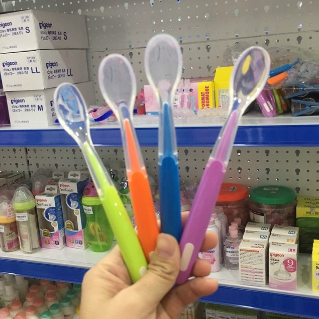 Thìa silicon đơn mềm mại, thìa silicon ăn dặm cho bé