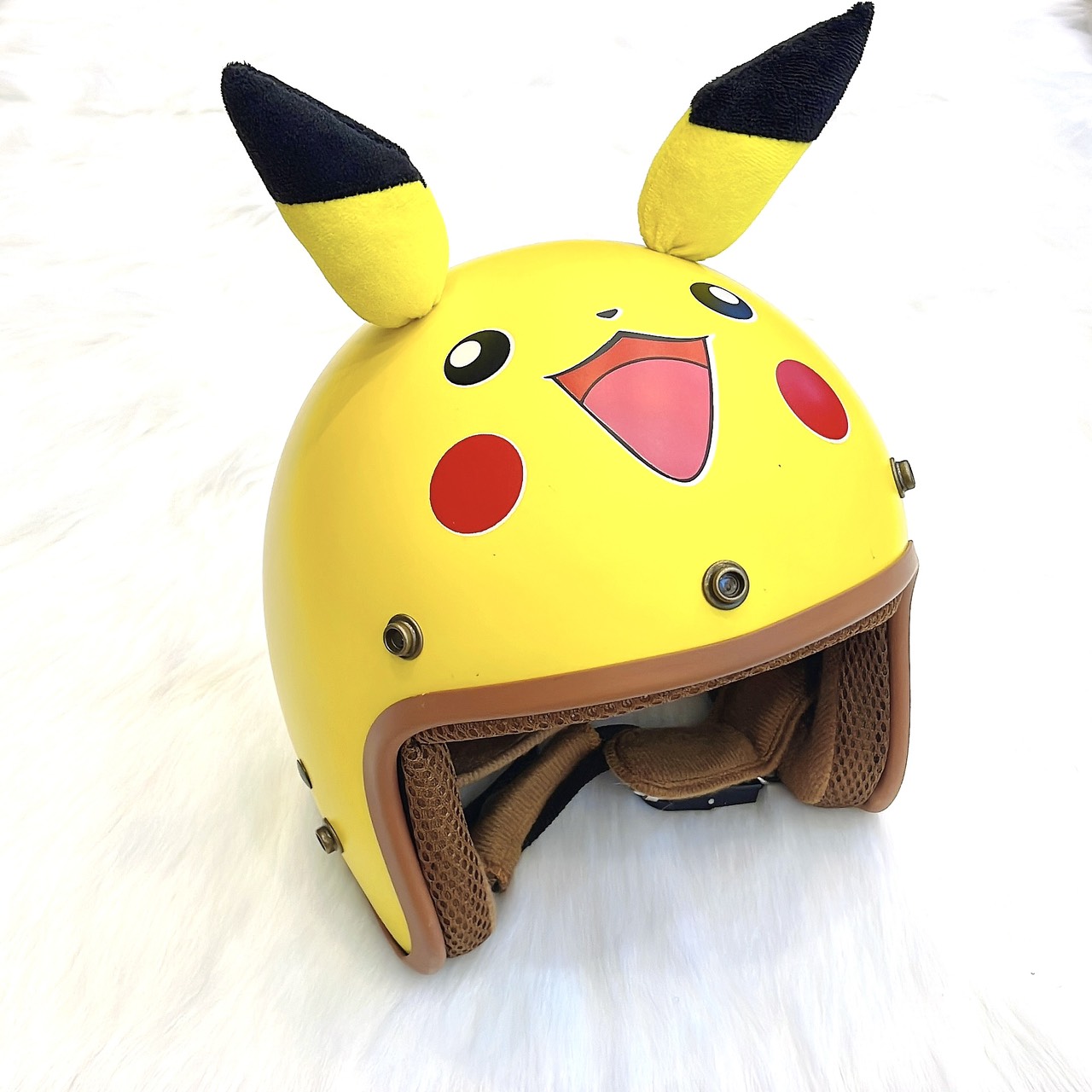 Mũ Bảo Hiểm 3/4 Pikachu Người Lớn