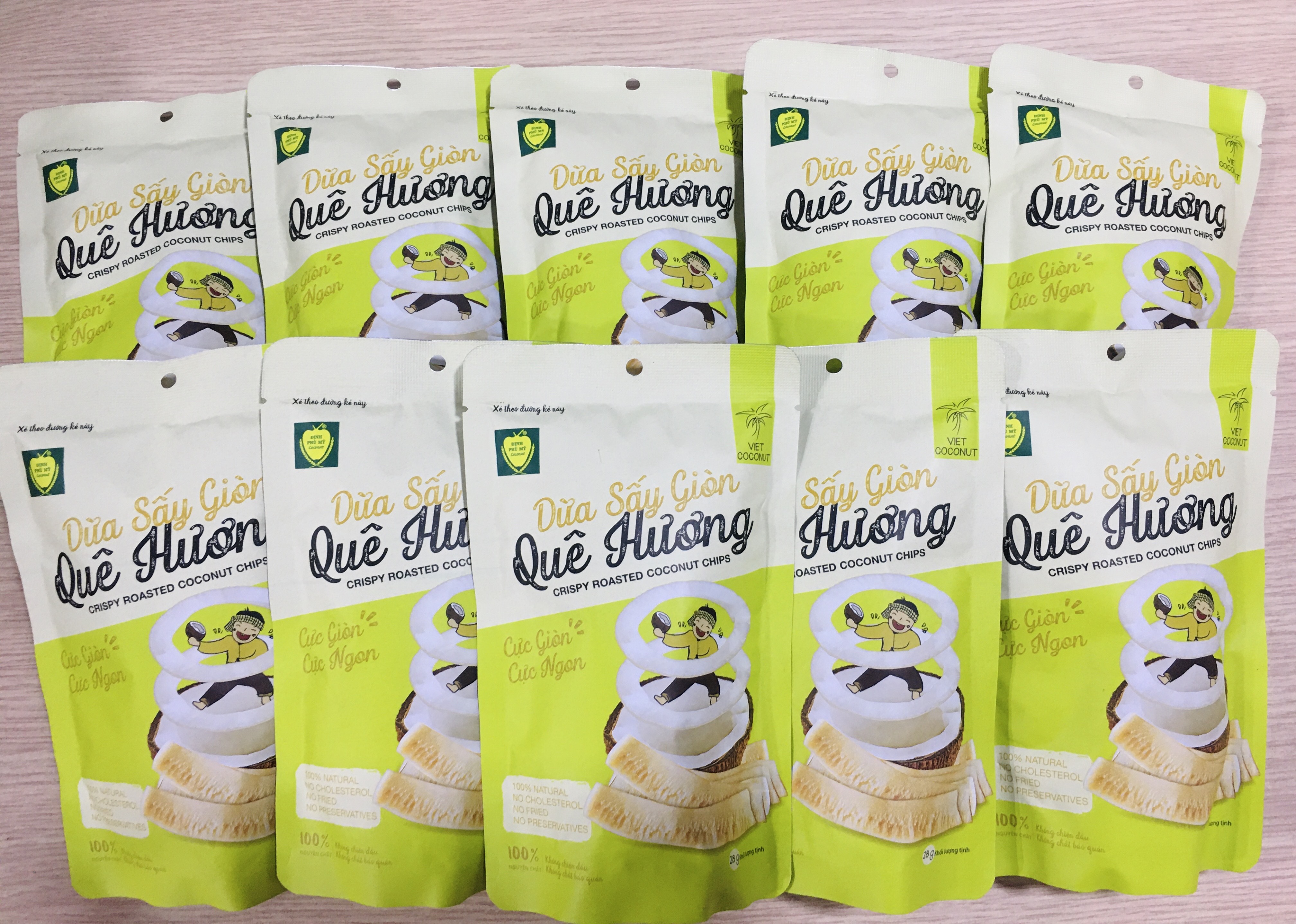 Bộ 10 gói dừa sấy giòn quê hương vị tự nhiên. 28g