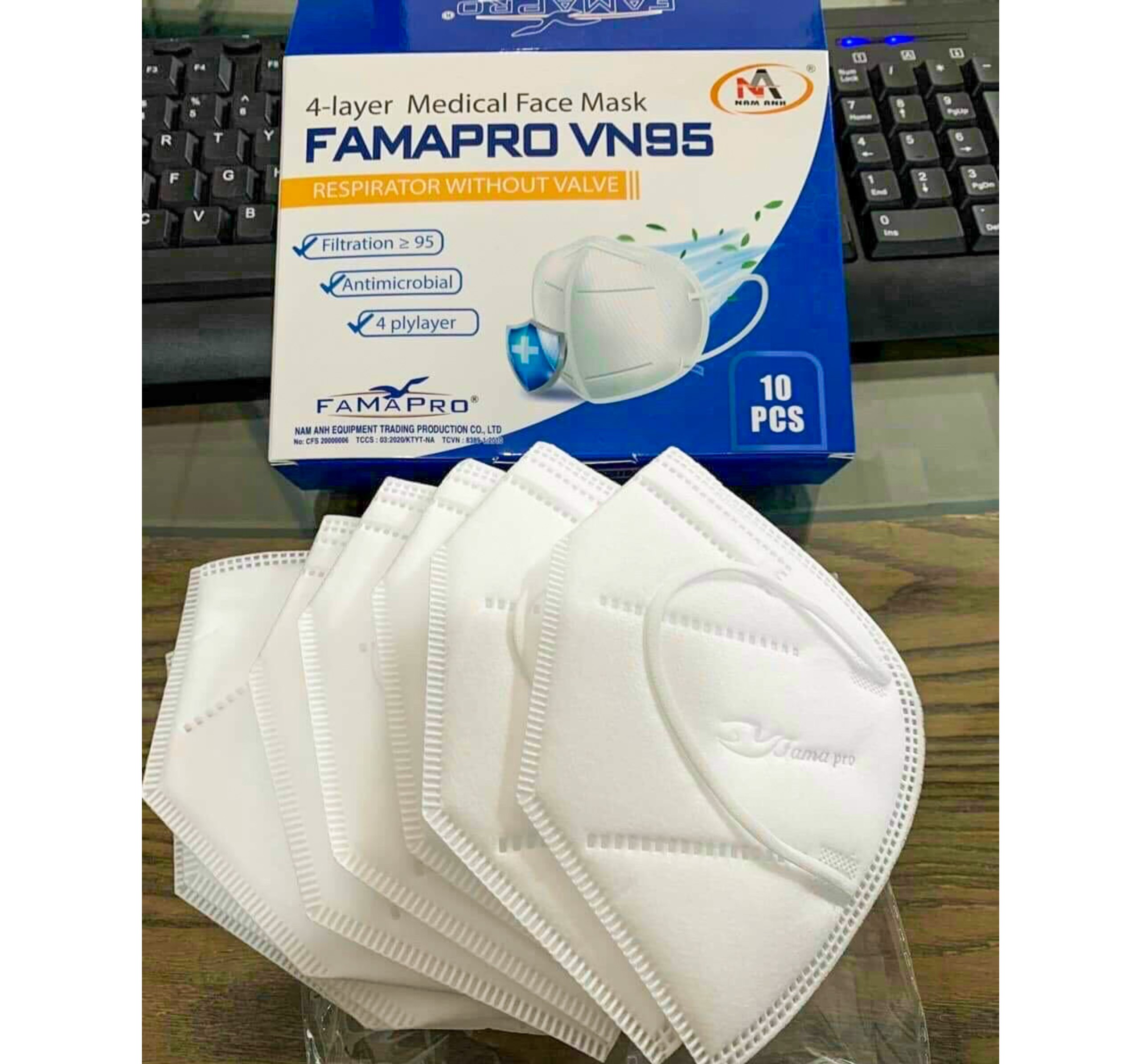 Khẩu trang y tế kháng khuẩn 4 lớp Famapro VN95 (10 cái /hộp )