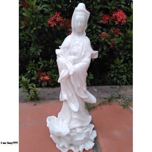 Tượng phật bà cao 32 cm ( đá trắng non nước , ảnh chụp thực tế )